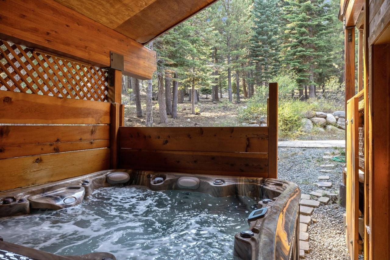 Bear Meadows Lodge - Hot Tub - Tahoe Donner Home Truckee Buitenkant foto